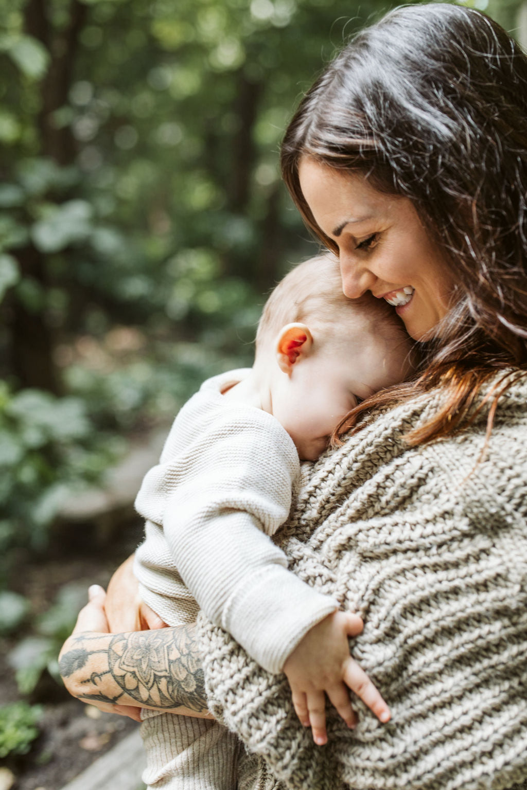 Artist Crystal Clarke with her daughter